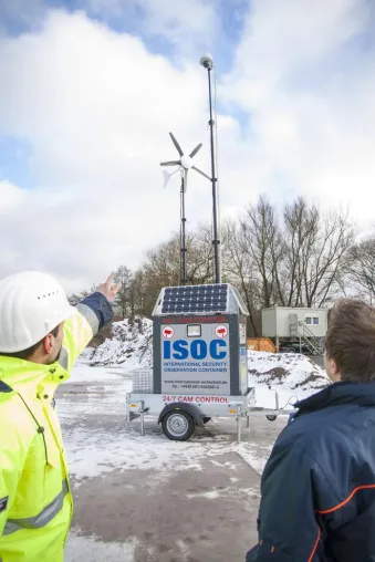 Mobile und autarke Baustellenbewachung: Grüne Energie versorgt Sicherheitssystem ISOC® Bild: Mobile und autarke Baustellenbewachung: Grüne Energie versorgt Sicherheitssystem ISOC®