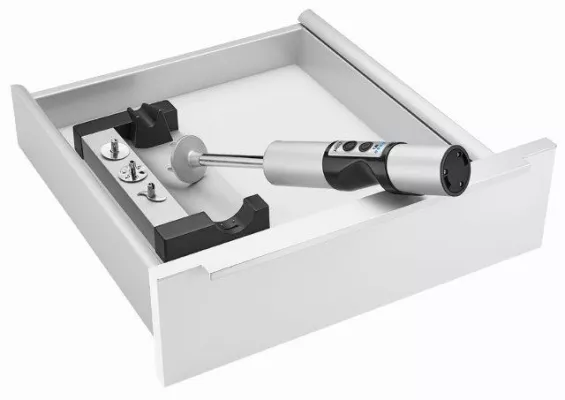 Zerkleinern, pürieren, aufschäumen, verrühren: Erster kabelloser Stabmixer aus der Schublade Bild: Zerkleinern, pürieren, aufschäumen, verrühren: Erster kabelloser Stabmixer aus der Schublade