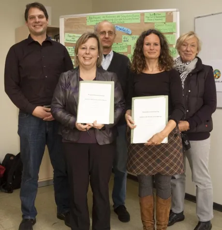 Bild: Nelson-Mandela-Schule und Hotel Crowne Plaza schließen Kooperationsvereinbarung