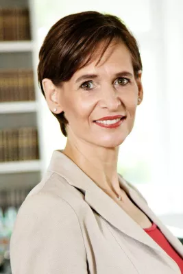 Bild: Spedition Peterhänsel trotzt nach erfolgreicher Restrukturierung der Krise