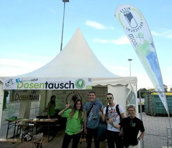 Bild: Erfolgreiche Kooperation mit dem Beatpatrol Festival 2014 - Dosen Sammeln fürs Recycling wird immer populärer