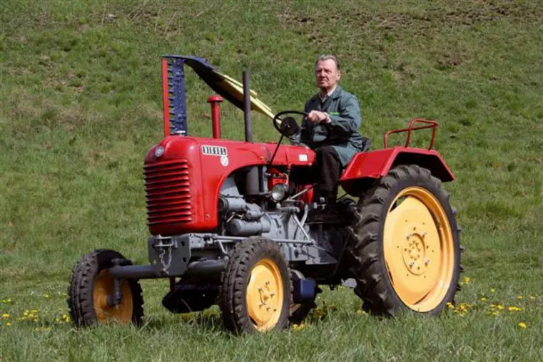 Bild: Jubiläum: 60 Jahre Steyr-Traktoren - Österreichische Spitzenqualität im rot-weißen Design