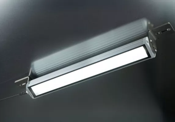 Bild: LED-Maschinenleuchte TUBELED_70 EVO: Alternative für ältere Maschinenleuchten