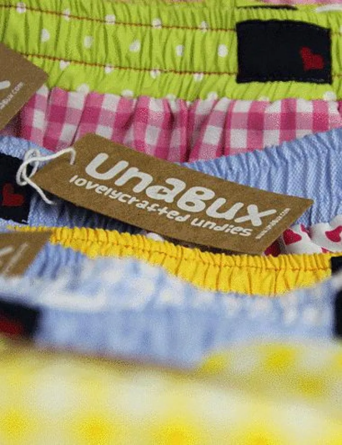 UnaBux - ganz schön frisch untenrum. NEU bei absolutperplex