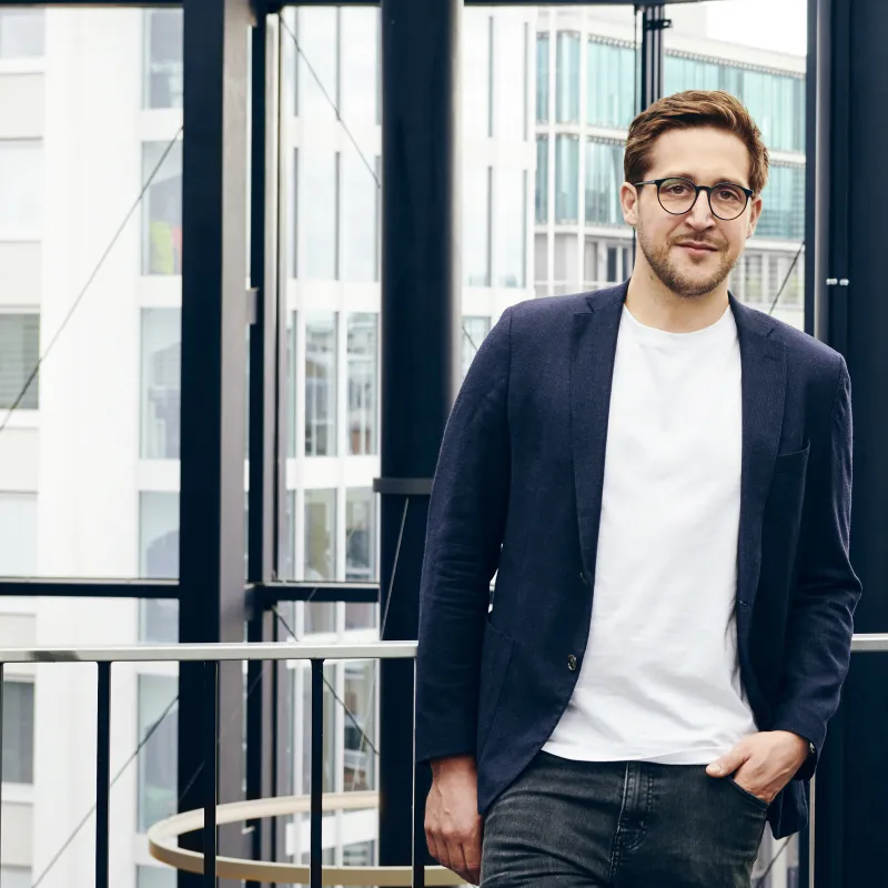 Gründer und CEO Julian Bauer (© Modoplus GmbH)