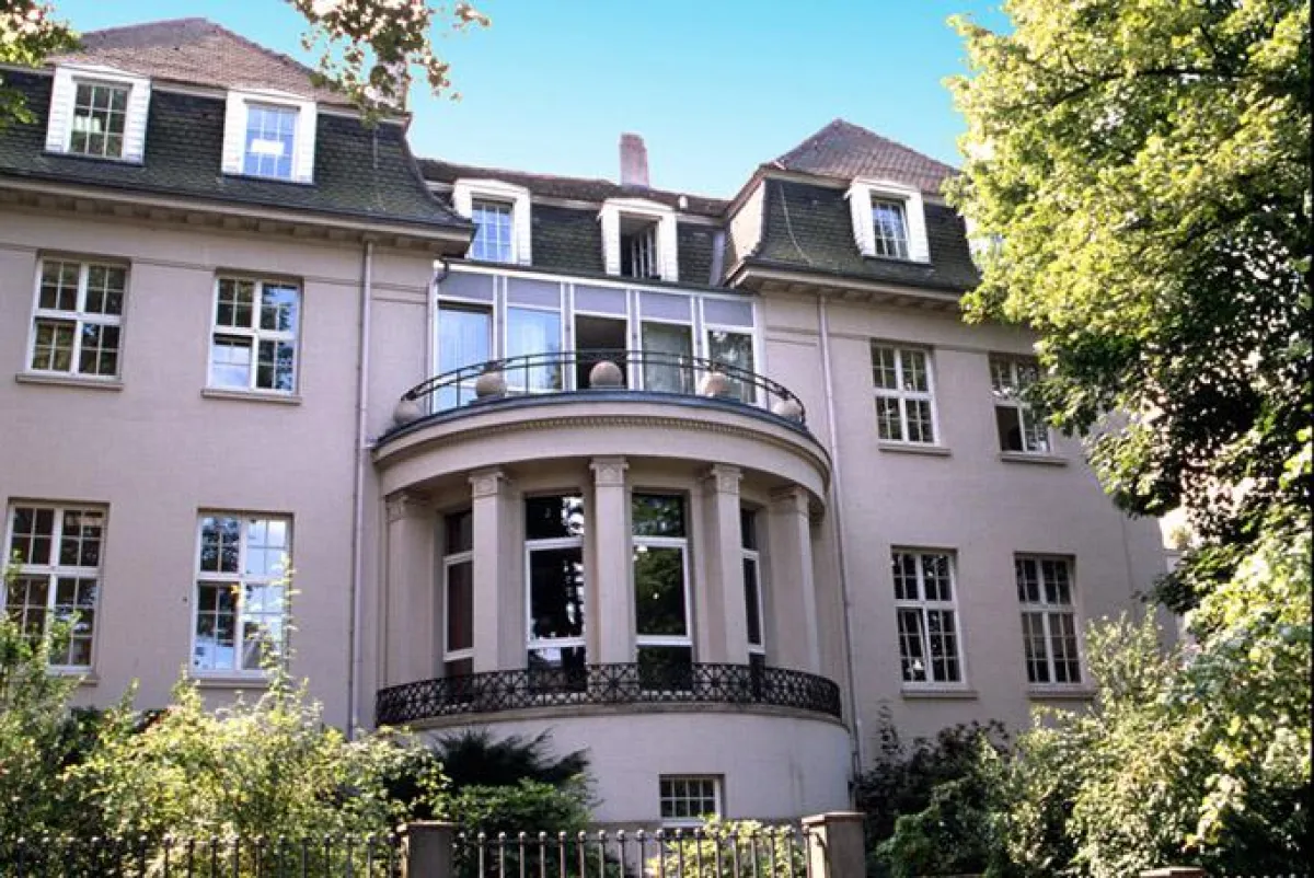 Villa Hörlein. Gründungsort und Zentrale der TAW.