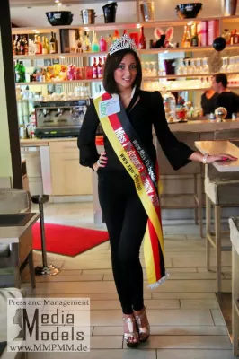Bild: Ella de`Stevia Top Newcomer Model 2012