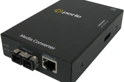 Bild: Priority Communications wählen Perle Medienkonverter um ein Ethernet Netzwerk zu erweitern