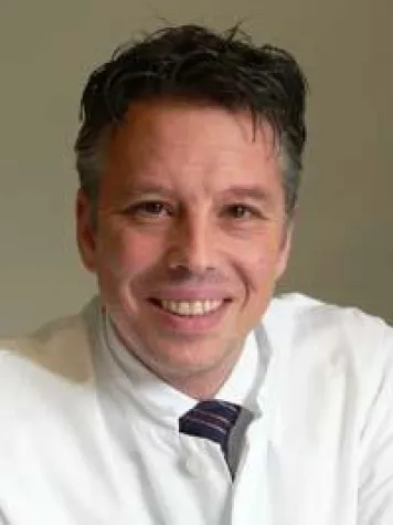 Bild: Wiederaufbau der weiblichen Brust nach Brustkrebsoperation - ein immer noch vernachlässigtes Verfahren