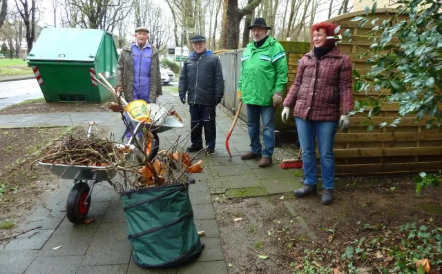 Bild: Köln-Heidekaul: Windbruch beseitigt