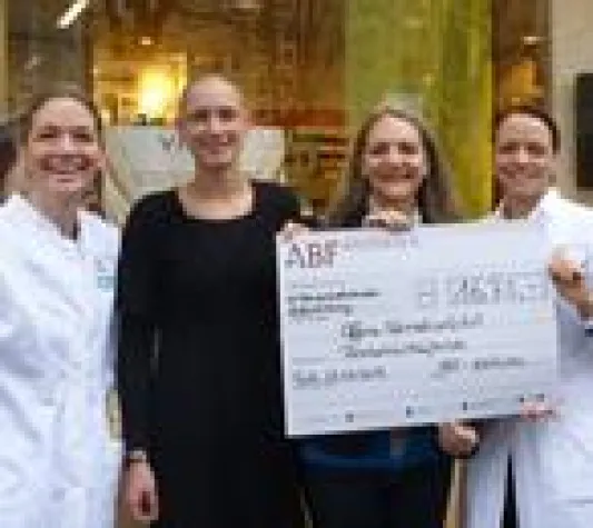 Bild: Bonusmünzspende an das Projekt „Offene Fahrradwerkstatt“