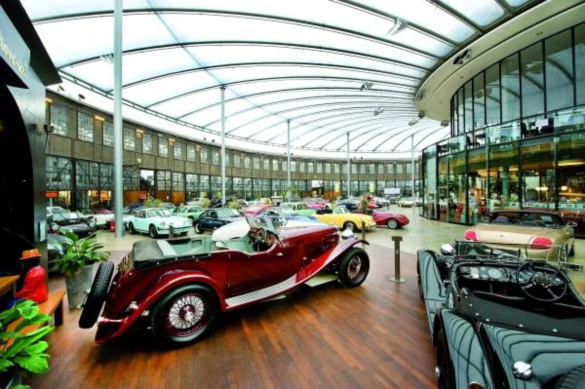 Im Bild: Classic Remise Düsseldorf (Foto: a.tent.o-Zeltsysteme)