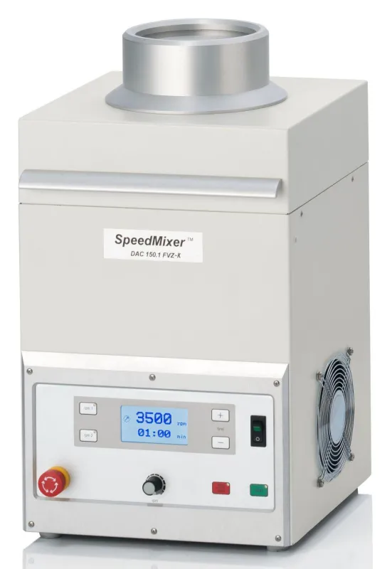 Hauschild SpeedMixer® mischt in wenigen Minuten homogene Multimaterialverbindungen