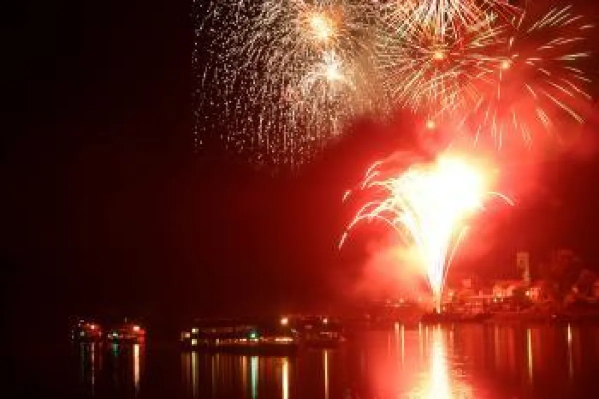 Feuerwerk auf der Donau