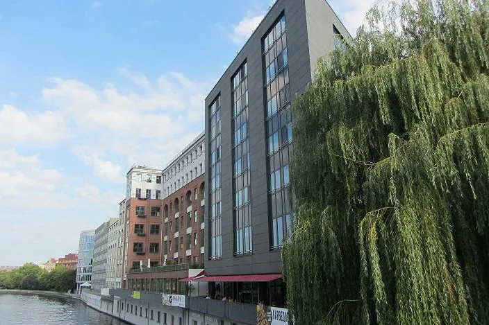 Bild: EB GROUP erwirbt Hotel- und Gewerbeimmobilien in Berlin-Mitte