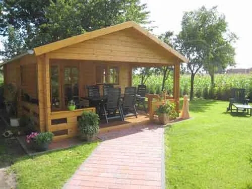 Eine Sommerresidenz im eigenen Garten - Hochwertige Blockhütten lassen Urlaubsstimmung aufkommen Bild: Eine Sommerresidenz im eigenen Garten - Hochwertige Blockhütten lassen Urlaubsstimmung aufkommen