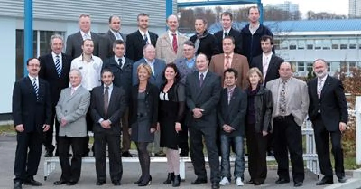 Geschäftsführer und Jubilare der Firma Bock