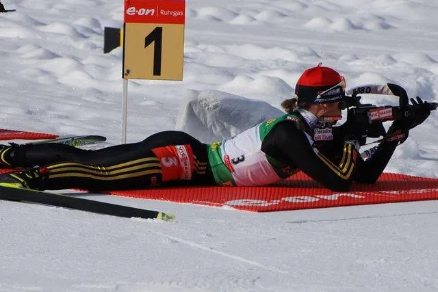 Bild: Rasender Puls, taube Finger und scharfe Schüsse - Gäste-Biathlon in der Alpenwelt Karwendel