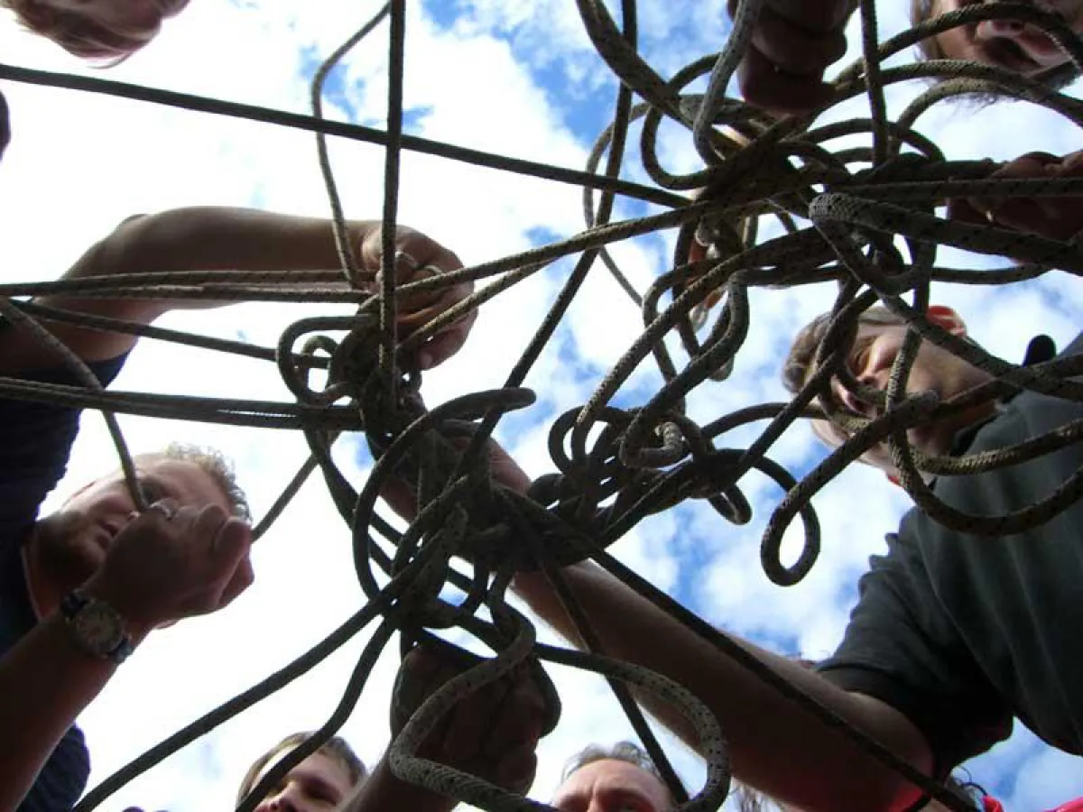 Schloss Bürg, Teambuilding-Aktion (Foto: Trends, frei zur Veröffentlichung bei Namensnennung)