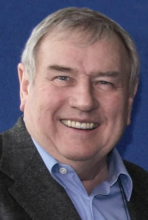 Der Geschäftsführer Technik von GEZE, Hermann Alber, feiert sein 25-jähriges Firmenjubiläum