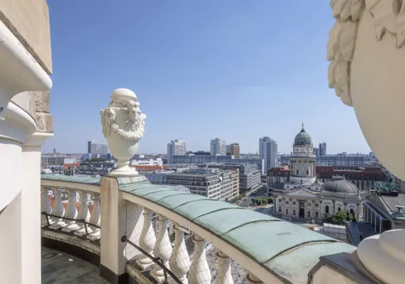 Bild: Festliche Winterhighlights im Französischen Dom - Exklusive Veranstaltungen zum Jahresende und Jahresbeginn