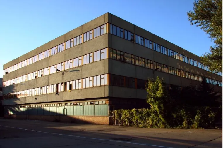 Bild: Kunstproduktion im ehemaligen Stasibau