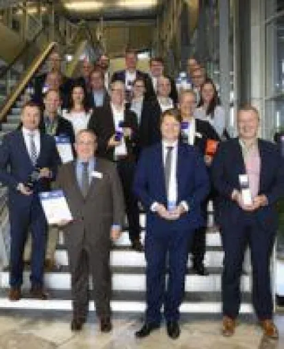 Telematik Award 2017: Die Kategorien für Lösungen der Fahrzeug-Telematik Bild: Telematik Award 2017: Die Kategorien für Lösungen der Fahrzeug-Telematik