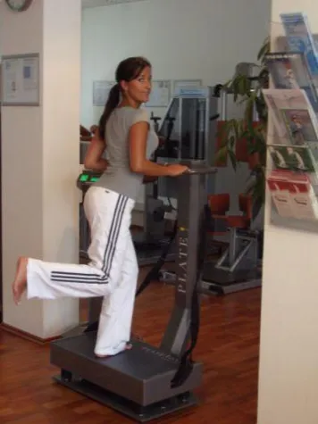 PLATE ONE revolutioniert das Vibrationstraining in Fitness Studios Bild: PLATE ONE revolutioniert das Vibrationstraining in Fitness Studios