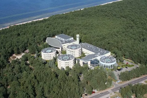 Bild: Vier-Sterne-Hotel Senator an der polnischen Ostsee - Erstklassiger Ostseeurlaub inmitten intakter Natur