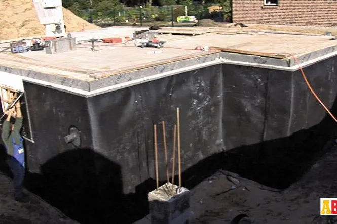 Bild: Grundwasser in Schleswig-Holstein greift Beton an