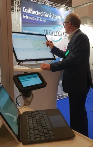 Telematik / Disposition / TMS: Apps im Minutentakt auf modernster Hardware Bild: Telematik / Disposition / TMS: Apps im Minutentakt auf modernster Hardware