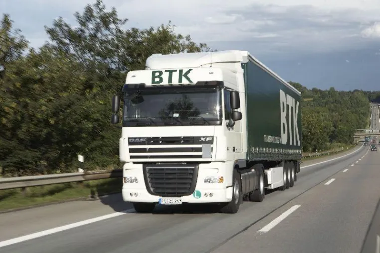 Bild: BTK schließt Vertrag mit Renolit - 85 Tonnen Folie pro Tag