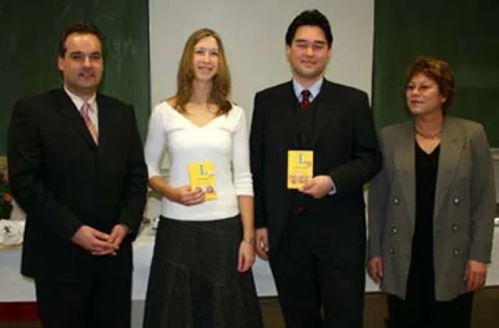 Rheinisches Bildungszentrum verabschiedet 34 Biomedizinische Assistenten Bild: Rheinisches Bildungszentrum verabschiedet 34 Biomedizinische Assistenten