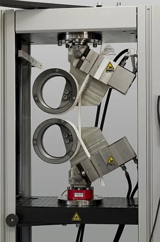 Innovatives Seil-Probenhaltersystem