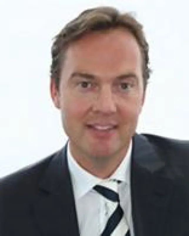 Prof. Dr. Stefan Gress.
