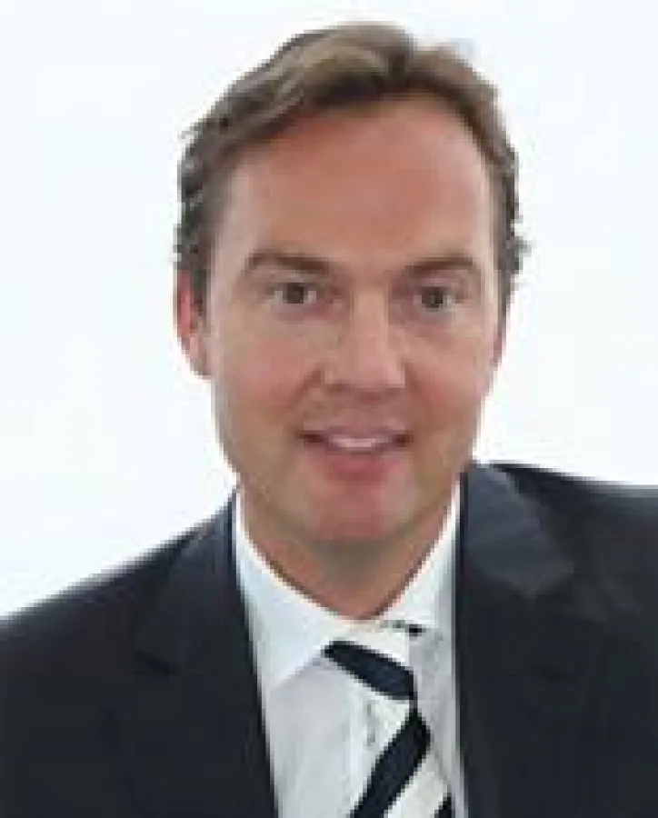 Prof. Dr. Stefan Gress.