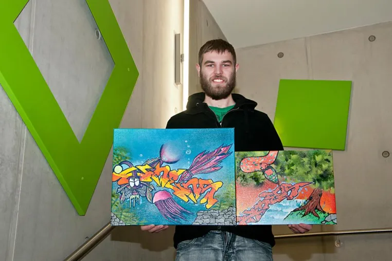 Knallige Graffiti-Kunst auf Leinwand Bild: Knallige Graffiti-Kunst auf Leinwand