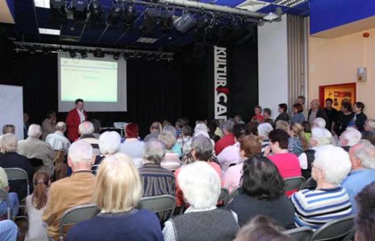 Volles Haus bei Infoabend der Chirurgie|Orthopädie Rhein-Main in Groß-Gerau.