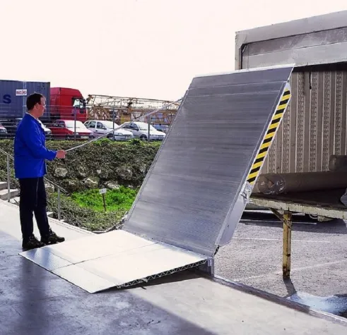 FBT Federbrücke für große Höhenunterschiede Bild: FBT Federbrücke für große Höhenunterschiede