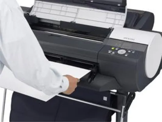 Canon und EFI ernten Beifall für imagePROGRAF iPF5100 und iPF6100 LFPs Bild: Canon und EFI ernten Beifall für imagePROGRAF iPF5100 und iPF6100 LFPs