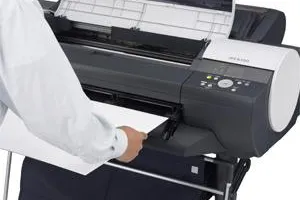 Canon und EFI ernten Beifall für imagePROGRAF iPF5100 und iPF6100 LFPs Bild: Canon und EFI ernten Beifall für imagePROGRAF iPF5100 und iPF6100 LFPs
