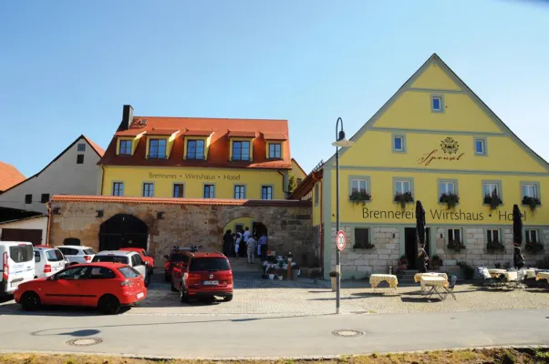 Bild: Erstes "Brennerei-Hotel" der Fränkischen Schweiz