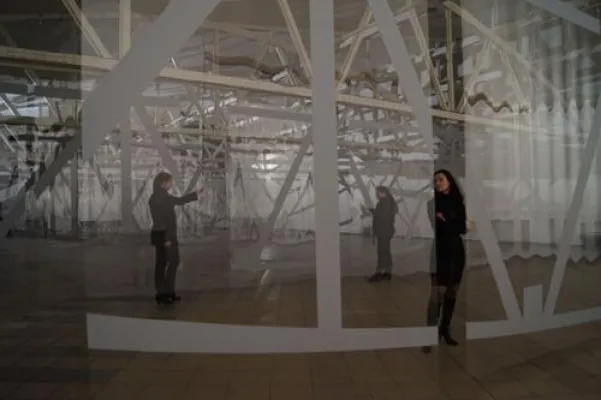 Bild: „self- sufficient“ Kurt Fleckenstein's neue Installation in Kiev