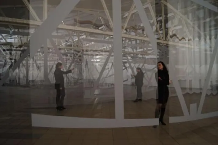 Bild: „self- sufficient“ Kurt Fleckenstein's neue Installation in Kiev