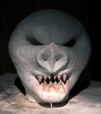 Bild: Sebastian Gögel @ Galerie Emmanuel Post: Welcome to the Sculpture Club