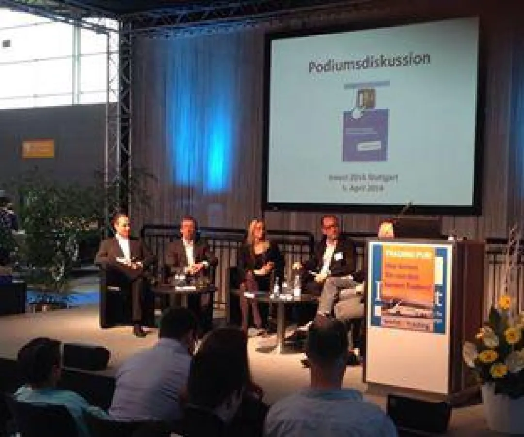 Podiumsdiskussion auf der Invest 2014 mit Daniel Schäfer (United Signals)