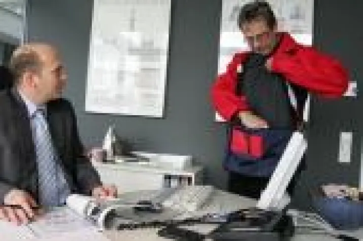 DIREKTexpress identifiziert die ersten De-Mail-User Bild: DIREKTexpress identifiziert die ersten De-Mail-User