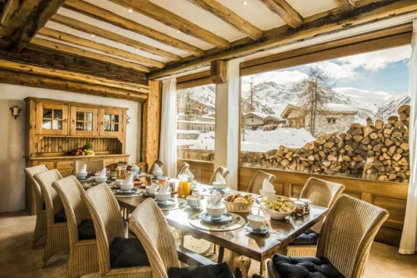 Bild: Kraft und Energie beim Skifahren durch bewusste Ernährung