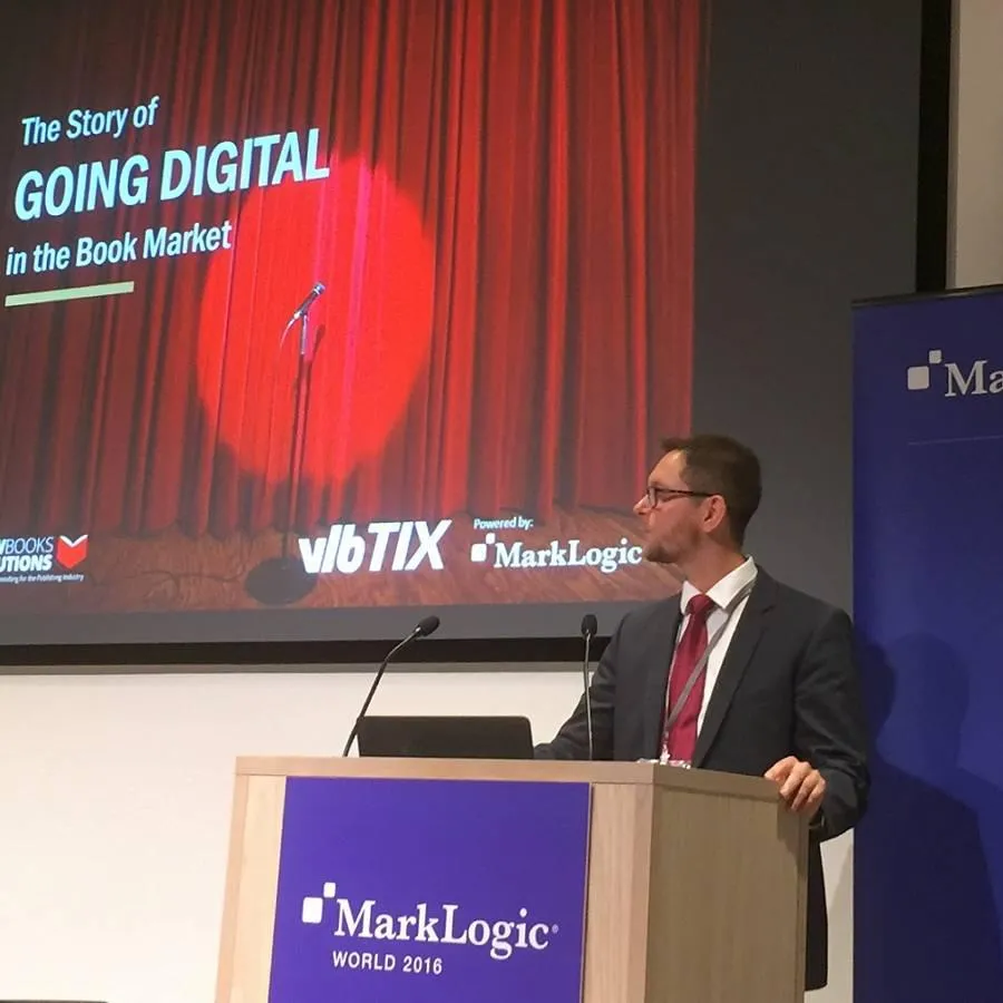 Stefan Schwedt bei seinem Vortrag auf der MarkLogic World London 2016. Foto: Moritz Hodde