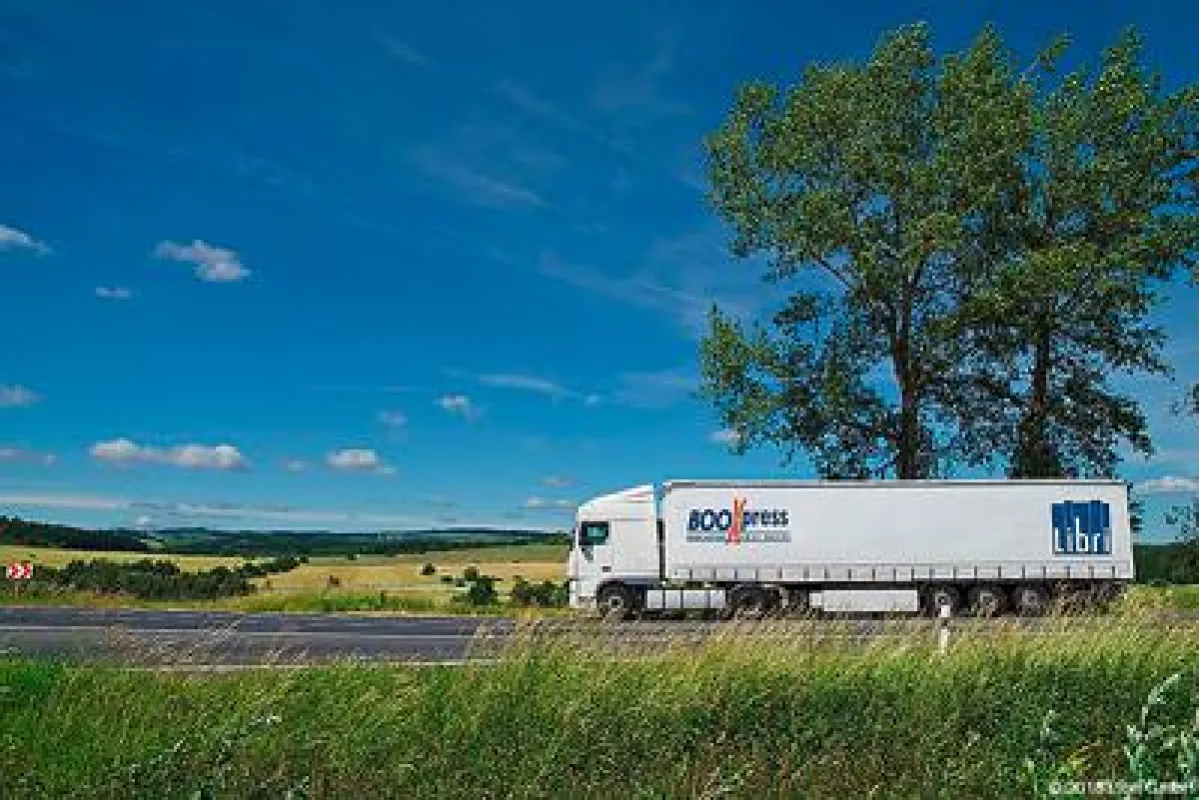 Mehr als 480 Fahrzeuge umfasst das Transportnetzwerk der BOOXpress GmbH